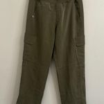 FIGS  olive green scrubs cargo pants sz M\S Photo 1