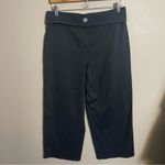 Athleta  Wide Leg Crop Leggings size medium Photo 1