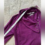 Athleta  Women’s Twist‎ Wrap Pullover Hooded Athletic Top Purple Size Small Photo 9