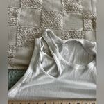 Alo Yoga  Ribbed Peak Cut Out Tank Top Women's Small White Athleisure Gym Photo 3