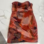 Pretty Little Thing  Photo 0