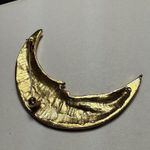 Crescent Moon Face Gold Tone Brooch Pin Photo 3