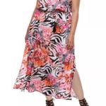 Jennifer Lopez Summer Oasis floral zebra print strapless maxi dress Photo 6