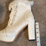 Women’s White Chunky High Heeled Boots Faux Fur Trim Size 39EU (8.5 US) NEW Photo 11