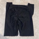 New Mix Scrunch Butt Leggings Photo 1