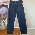 Levi's  Distressed High Rise Straight leg Jean busted knee distressed size 27‎ Photo 1