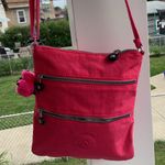 Kipling So NICE  crossbody in GREAT condition 🌷🌷 Photo 1