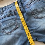 1822 Denim jeans button/zip closure tapered to ankle 5 pockets distressed Size 6 Photo 4