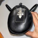 MICHAEL KORS VINTAGE 90’s BARREL BAG BLACK LEATHER SILVER HARDWARE AWESOME BAG Photo 3