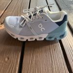 on cloud On running cloudflyer 4 6.5 Photo 6