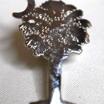 Source Unknown NWOT Lovely Crescent Moon Palm Tree Silver Tone Trendy 1" Tie Tac Lapel Pin Photo 0