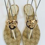 Gucci  White leather GG supreme canvas interlocking heart thong sandals EU 36.5 Photo 0