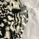 Rachel Zoe Black and White Patterned Women's Top Size 2X Photo 4