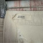 Universal Threads Universal Thread Oatmeal Women's Plus Size High-Rise
Midi Jean Shorts Photo 8