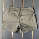 a.n.a . Green Twill Shorts Photo 3
