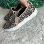 Magellan outdoors Magellan Leopard Animal Print Slip On Loafers 9 Photo 3
