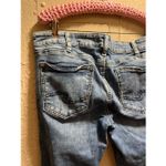 Silver Jeans Elyse Capri Woman’s Jeans Woman’s Size 33 Length 22.5 Photo 10