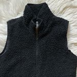 Old Navy Black sherpa zippered vest Photo 3