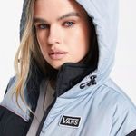 Vans Hard Rain MTE Puffer Jacket Black And Blue Photo 3