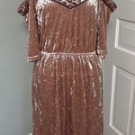Lucky Brand  Women's Velvet Cold Shoulder Dress Lined Blush Size Medium Photo 0