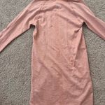 Lululemon  Long Sleeve Photo 1