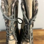 Hi-Tec  Talia Shell 200 Womens Snow Boots Beige Thinsulate SZ 11 Waterproof Vibram Photo 1