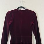Black Halo  l Maroon Velvet Long Sleeve V Neck Mini Cocktail Bodycon Dress Size 0 Photo 7