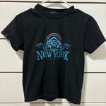 Brandy Melville  New York The Concrete Jungle T-shirt Photo 1