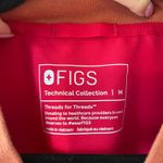 FIGS  Oran V-neck Scrub Top Hot Pink Orange Nurse Uniform Women's size Medium Photo 1