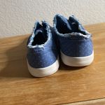 Magellan outdoors Magellan Women Chambray Denim jean slip on laceless sneakers shoes size 7 Photo 4