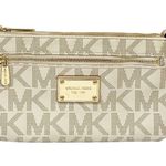 Michael Kors  MK Beige Jet Set Purse Zip Clutch Wristlet Wallet Handbag Photo 0
