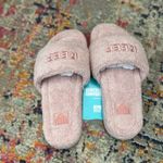 REEF  cozy slippers  Photo 1