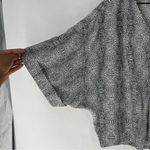 Worthington Lightweight Reptile Print V-Neck Boxy Dolman Button Front Top Size L Photo 2