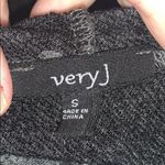 Very J  gray & black‎ hooded cross cross long sweatshirt small Photo 3