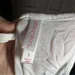 Xhilaration  White Lace Accent Scoop Neck Sleeveless Tank size Small Photo 1