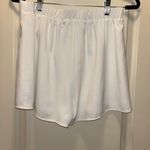 White Skort Size L Photo 1