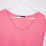 Gap  Women's Scoop Neck Pocket T-shirt Extra Small Pink Photo 3