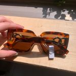 None tortoise shell glasses Photo 3