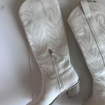 Dolce Vita White Cowgirl Boots Size 7 Photo 1