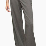 St. John #529  COLLECTION Lightweight Wide Leg Trousers Photo 0