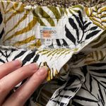 Cali 1850 B95 Women’s Tropical Leaf Print Linen Shorts Cream Pockets size Xs Photo 1