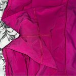 Lululemon  high rise speed up 4” Sonic pink shorts size 8 Photo 4