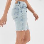 American Eagle  Boyfriend 90s Baggy Mid Thigh Denim Shorts / Indigo Blue, Size 6 Photo 7