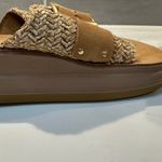 FANTASY SANDALS Tan and Gold Comfort Sandals with Metallic Straps Size 8 Photo 6