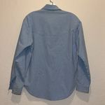 Grandma’s vintage denim shirt with embroidered flowers, birdhouses and birds. Size M Photo 11