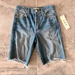 NEW Amo Long Cut Photo 3