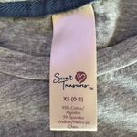 secret treasures Good Vibes Tee Photo 2