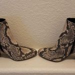 Bamboo  Ankle Brown Snake Skin Embossed Regal Women's Size 9 2" Boots Photo 0