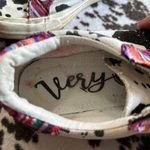 Very G  size 9 Photo 3