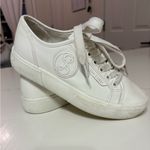 Sam & Libby  Dina Sneakers Size 6 white leather Photo 1